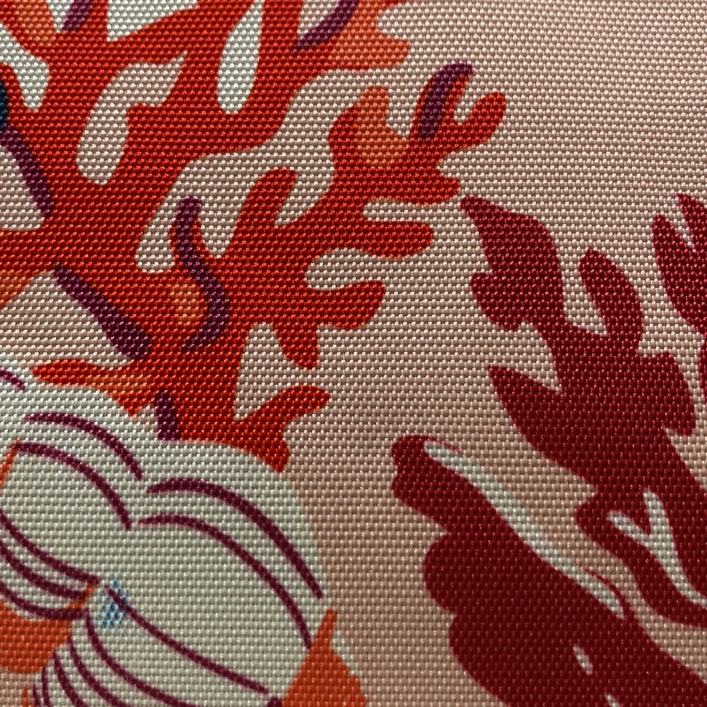 VERA BRADLEY Large Vinyl Peach Sea Print Beach Tote Bag - Picture 4 of 11